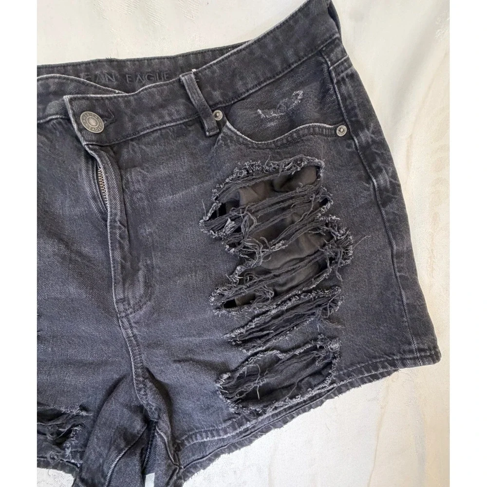 American Eagle Women's Black Denim Shorts Size 16 Distressed Jean Shorts